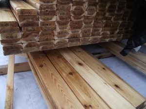 5/4 x 4 Western Red Cedar Select Knotty Decking